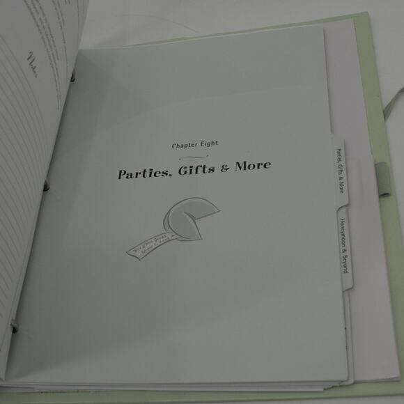 Bride's Essential Wedding Planner Deluxe Edition Amy Nebens - Picture 14 of 16